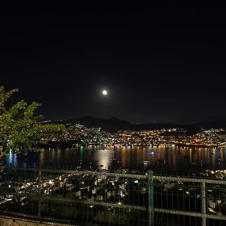 Stunning Sea View Duplex In Gundogan Apartmán Bodrum