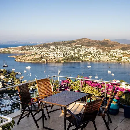Stunning Sea View Duplex In Gundogan Apartment Bodrum