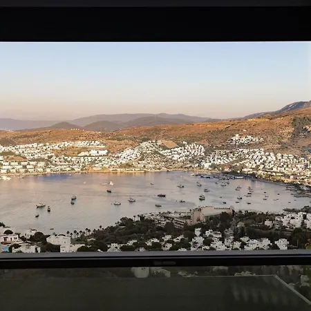 Stunning Sea View Duplex In Gundogan 아파트