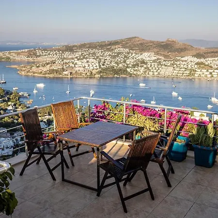 아파트 Stunning Sea View Duplex In Gundogan