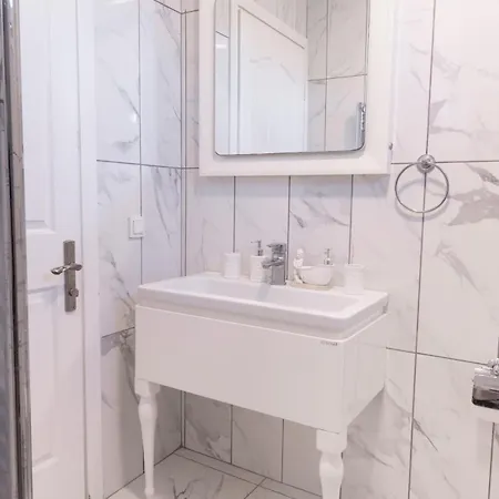 Lejlighed Stunning Sea View Duplex In Gundogan