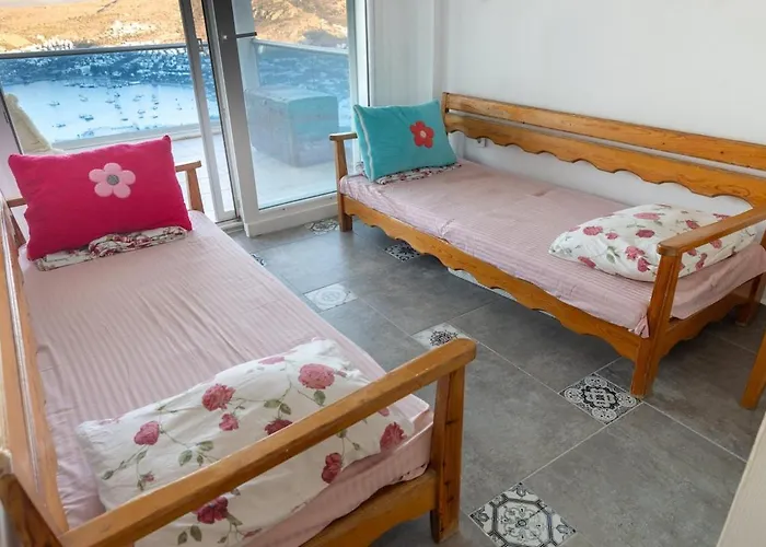 Stunning Sea View Duplex In Gundogan