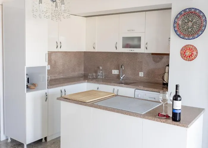 Stunning Sea View Duplex In Gundogan * 博德鲁姆